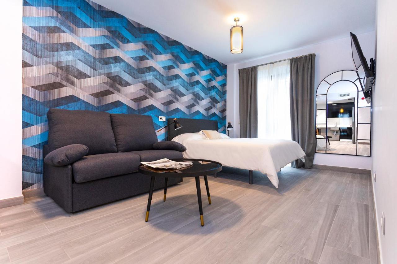 Malaga Rivas 34 Suites Homes Ngoại thất bức ảnh