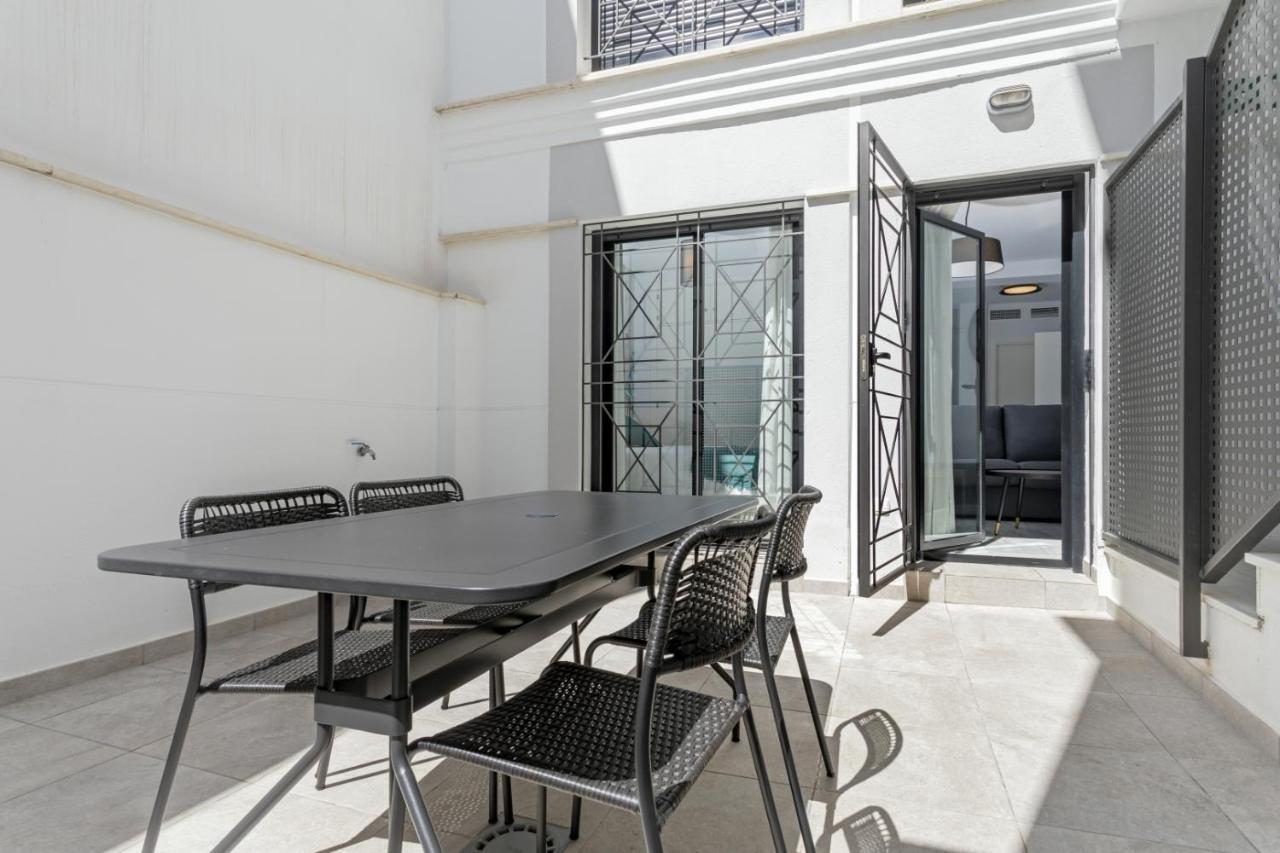Malaga Rivas 34 Suites Homes Ngoại thất bức ảnh